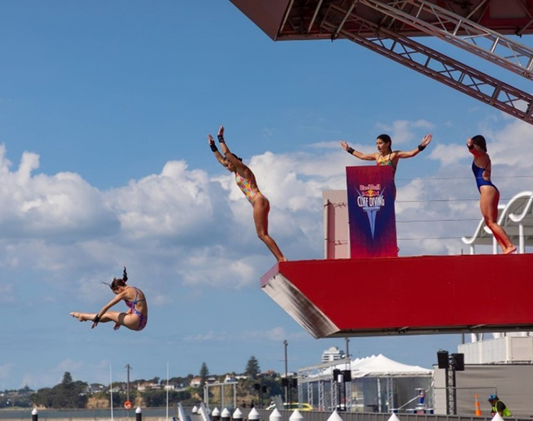 Views of the dive platform